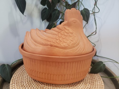 Terracotta clay nesting - terracotta,