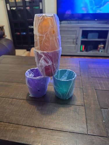 New set tupperware - set, open