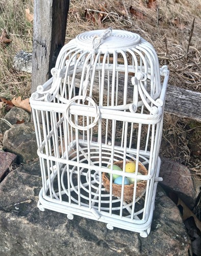 Vintage white rattan wooden - rattan,