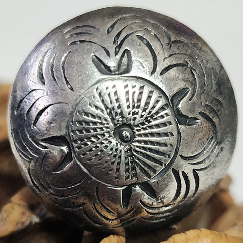 Stamped dome ring size
