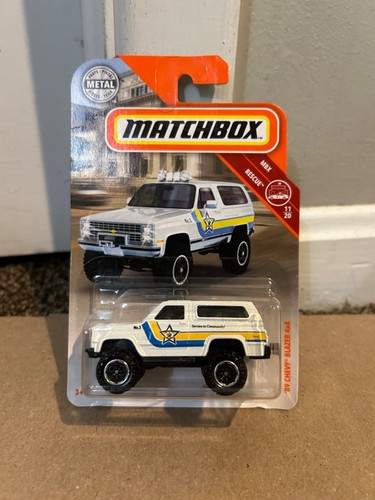 2018 matchbox white 1989 chevy - matchbox,