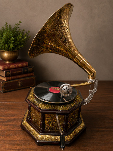 Antique hmv style - style, working