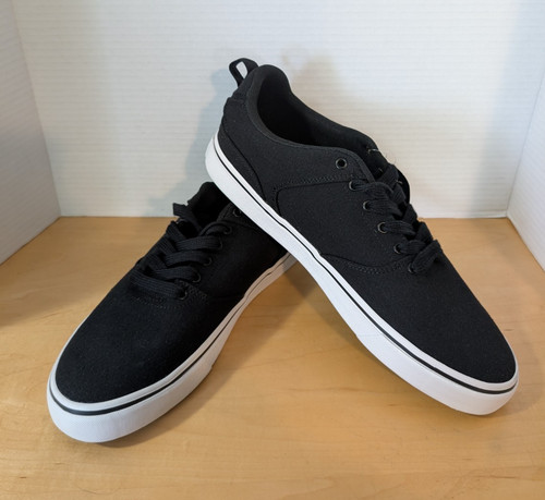 Nwt airwalk orion low - airwalk, black