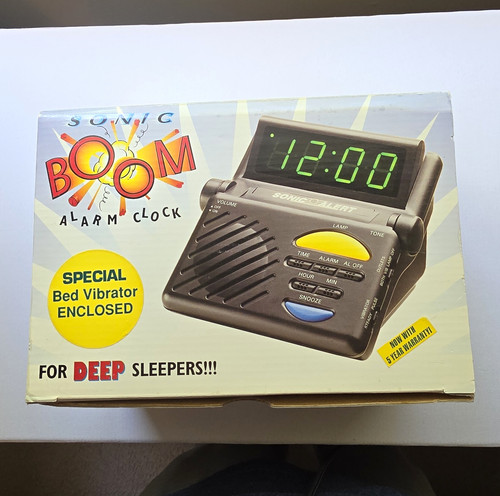 Alarm clock bed vibrator - w/,