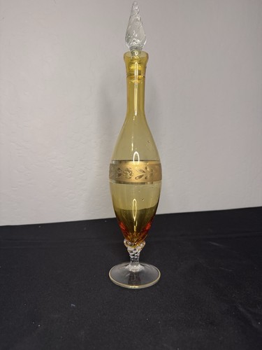 X44 decanter made italy - decanter, in