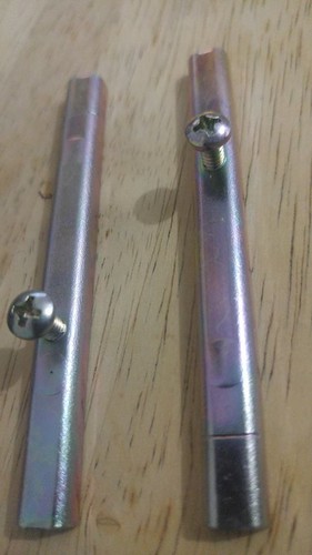 Units universal window pivot - 2,