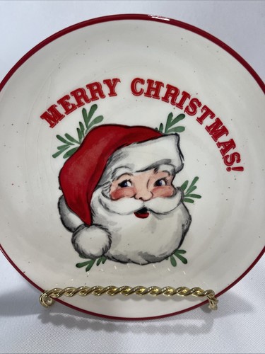 Christmas plate features santa - christmas,