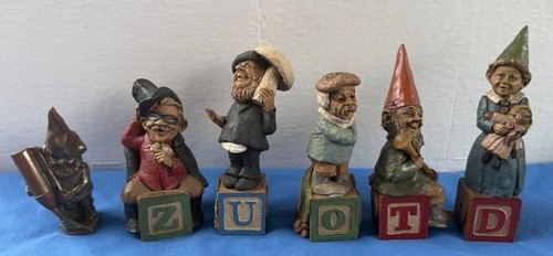 Tom clark set gnomes - clark, on