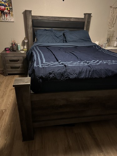 Queen size bedroom furniture - queen,
