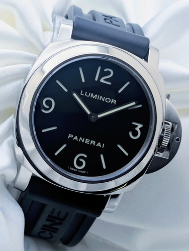 Panerai luminor base 44mm - luminor,