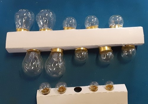 Volt light bulbs for many - light,