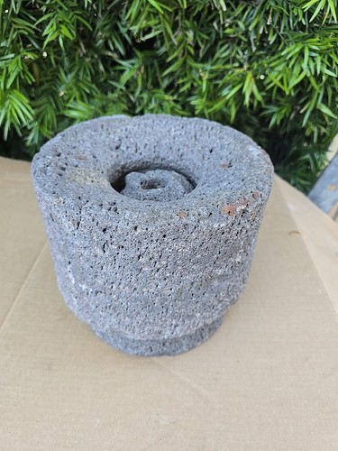 Antique molcahete stone - molcahete,