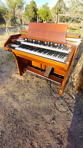 Hammond 1958 electric organ - hammond,