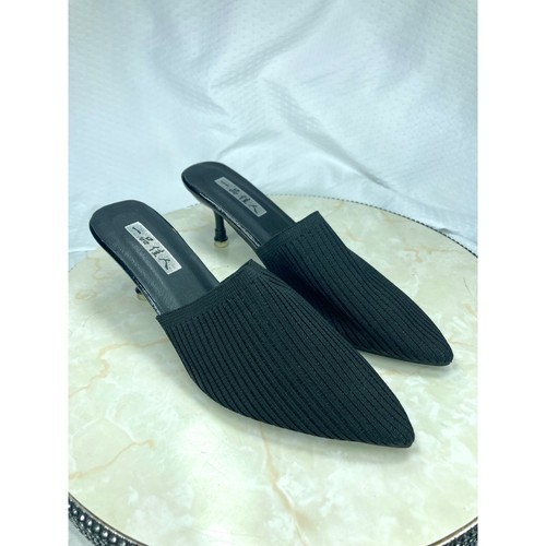 Ribbed knit pointed toe - knit,