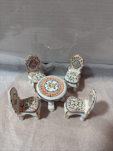 Vintage porcelain table and - vintage,