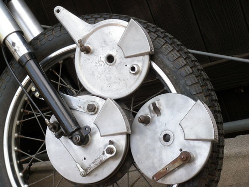 Triumph bsa racing - triumph,