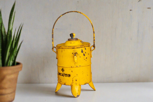 Bright yellow dolchi railway - yellow,
