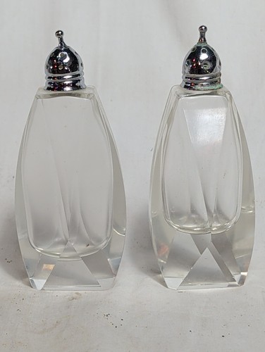 Cut crystal salt and - crystal,