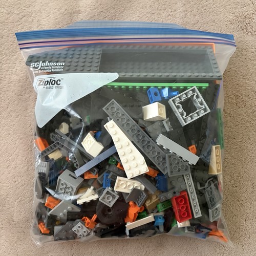 Lego misc pieces parts - pieces,