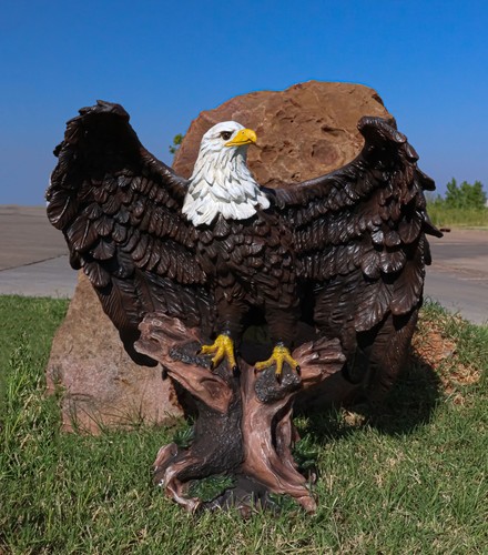 Large wings of glory - of,