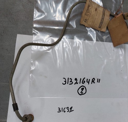 Nos tractor parts 3132164r11 - nos,