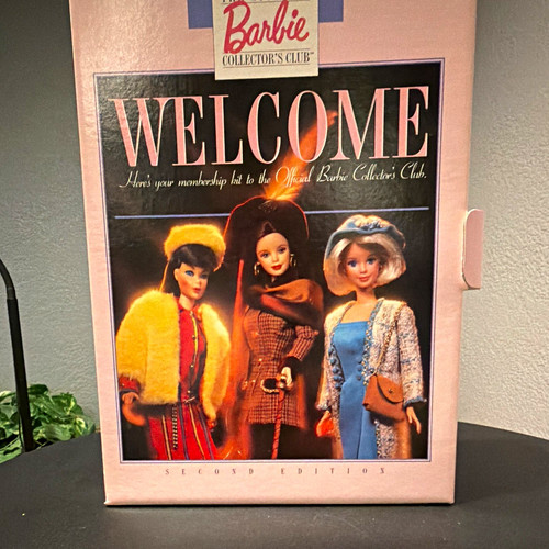 Mattel barbie collector club - barbie,