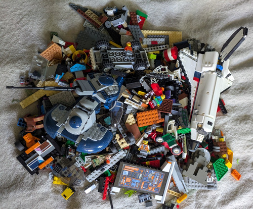 Huge mixed lego lot - huge,