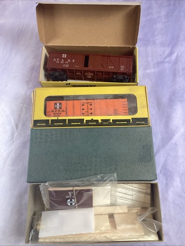 Lot con cor 109 - of, &