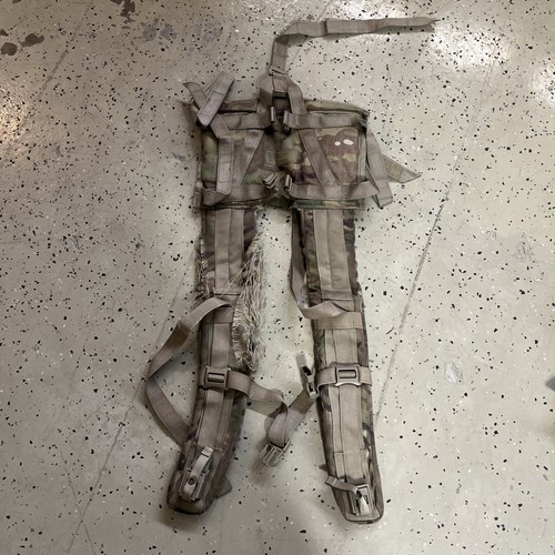 Damaged army molle large - damaged,