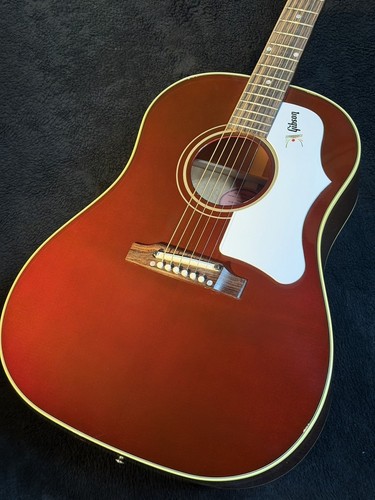 Gibson 1960s original - j-45,