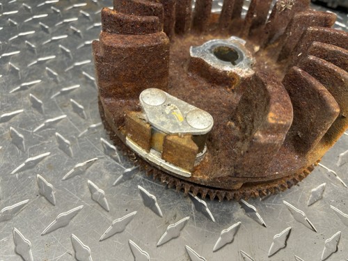 Tecumseh flywheel 611093 with - 611093,