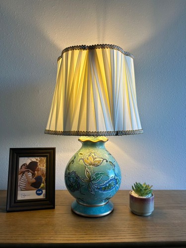Ceramic table lamp - ceramic, flowers