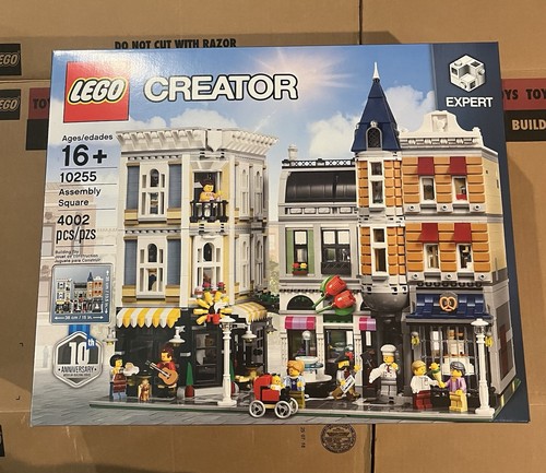 Lego creator 10255 - lego, assembly