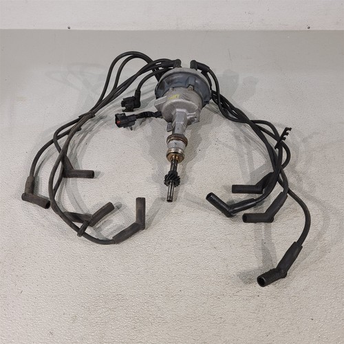Aftermarket distributor cap - distributor, w/