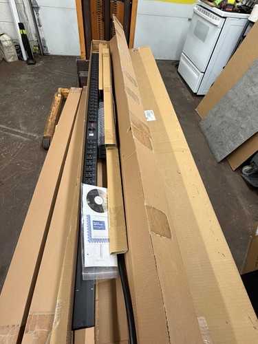 New apc ap7862 - new, rack