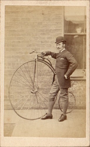 Penny farthing bicycle clay - mr,