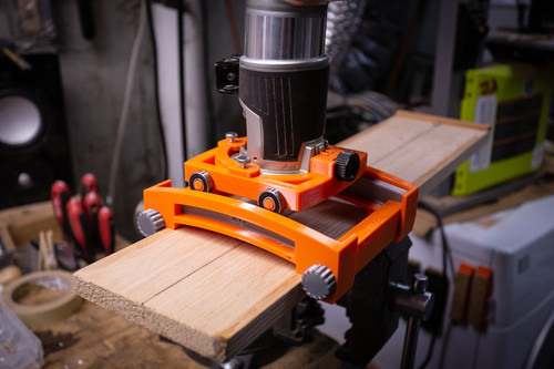 Fret board radius jig - board,