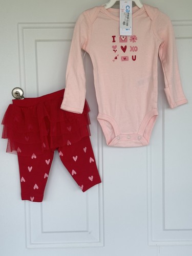 Nwt baby girls carters - nwt, mo