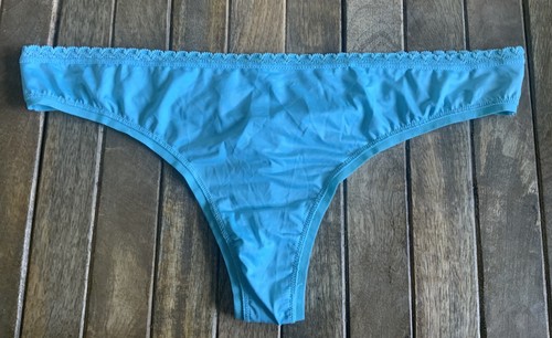 Vtg turquoise silky - xl, satin