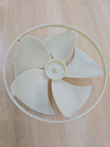 Replacement fan for - fan,