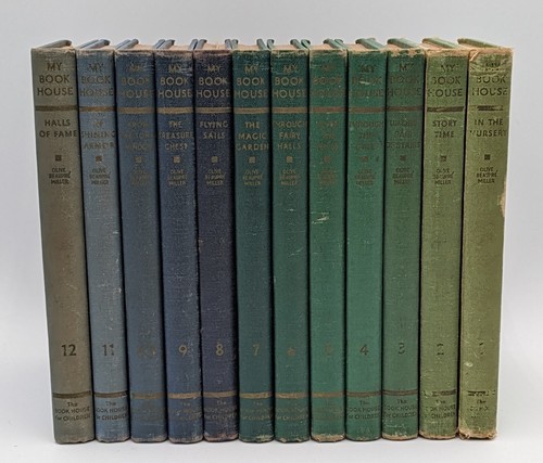 Vintage book house - vintage,