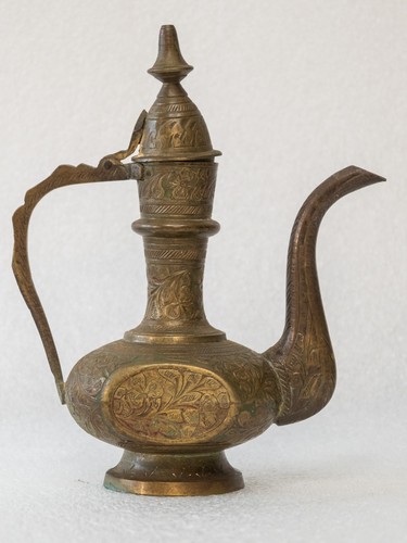 Small vintage solid brass - solid,