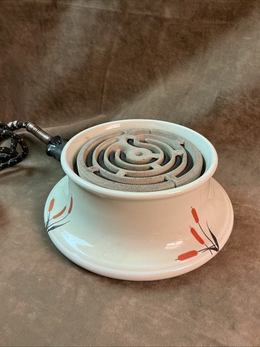 1930s universal porcelain