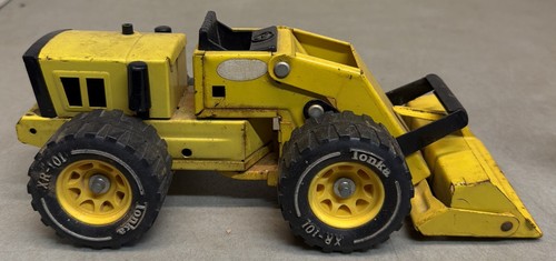 Vintage tonka front - tonka, end