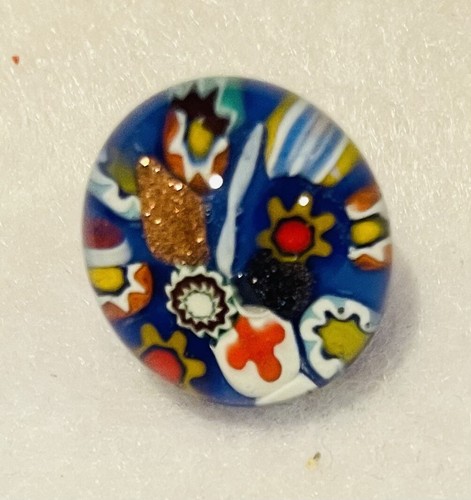 Terrific vintage paperweight - vintage,