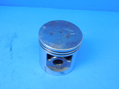 Piston for echo - for,