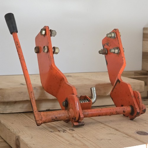 Kubota b7100 tractor mower - kubota,