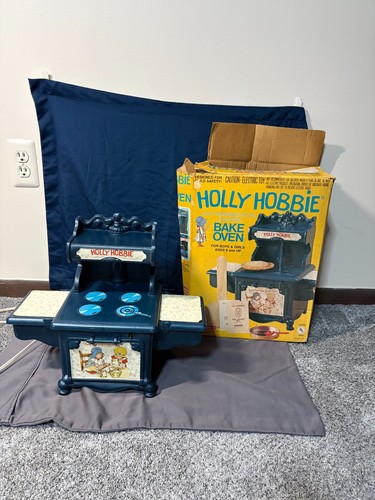 1976 vintage holly hobbie - holly,