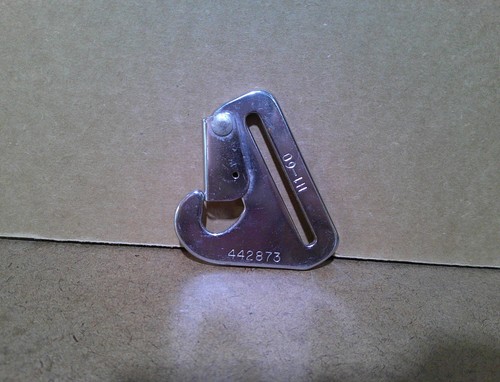 Aircraft seat belt - belt, hook