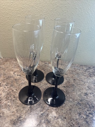 Vintage black stem champagne - 4,